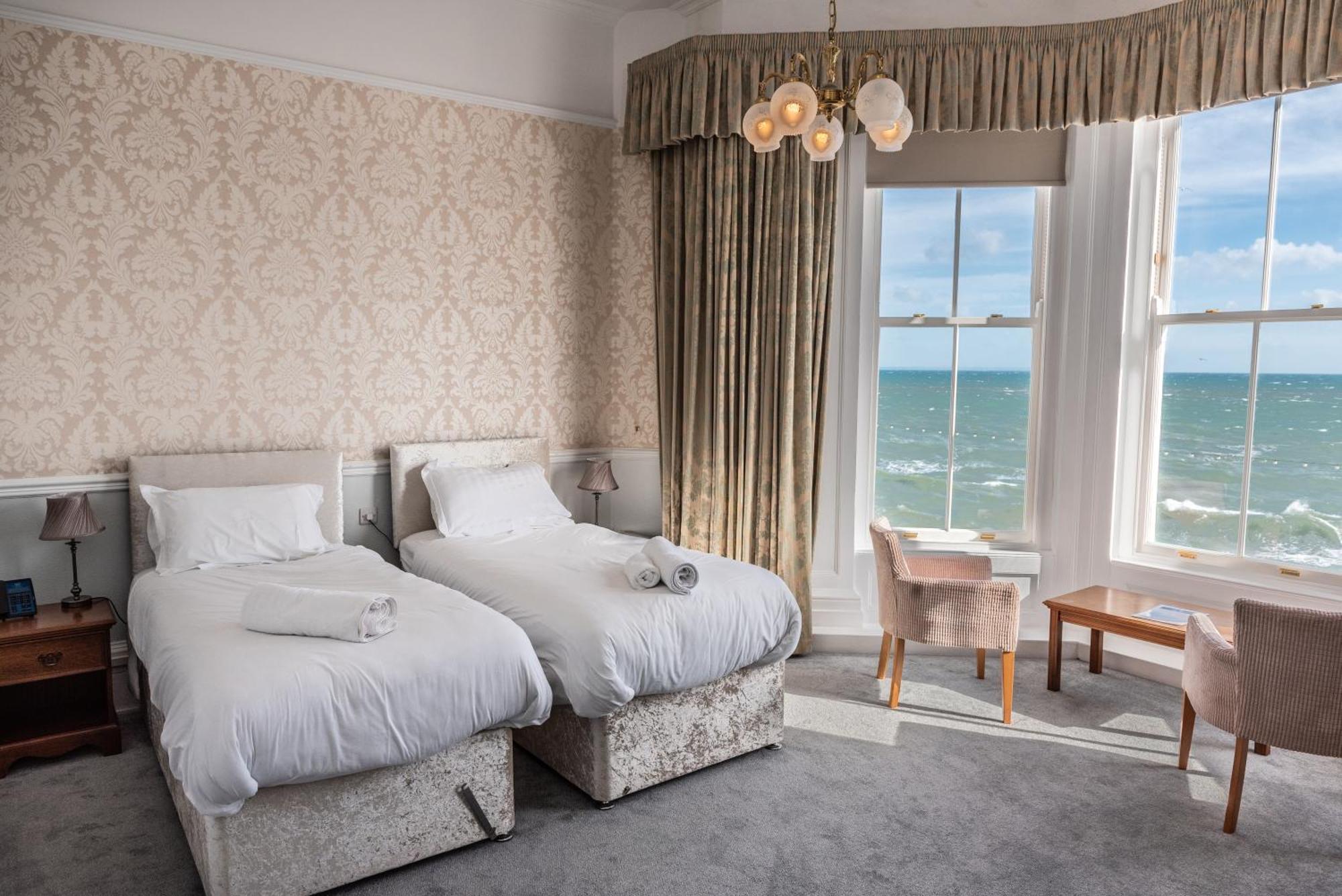 The Queens Hotel Penzance Luaran gambar