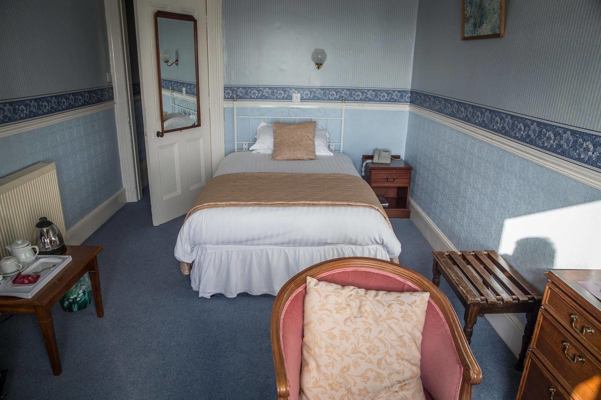 The Queens Hotel Penzance Luaran gambar